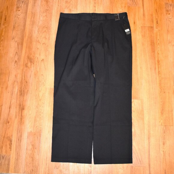 Pebble Beach Other - NWT Pebble Beach Black Golf Pants Sz 42x32‎